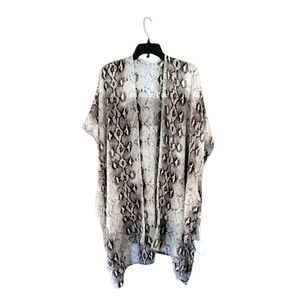Everything In Love, Snake Print Kimono Throw, One Size Black Tan White